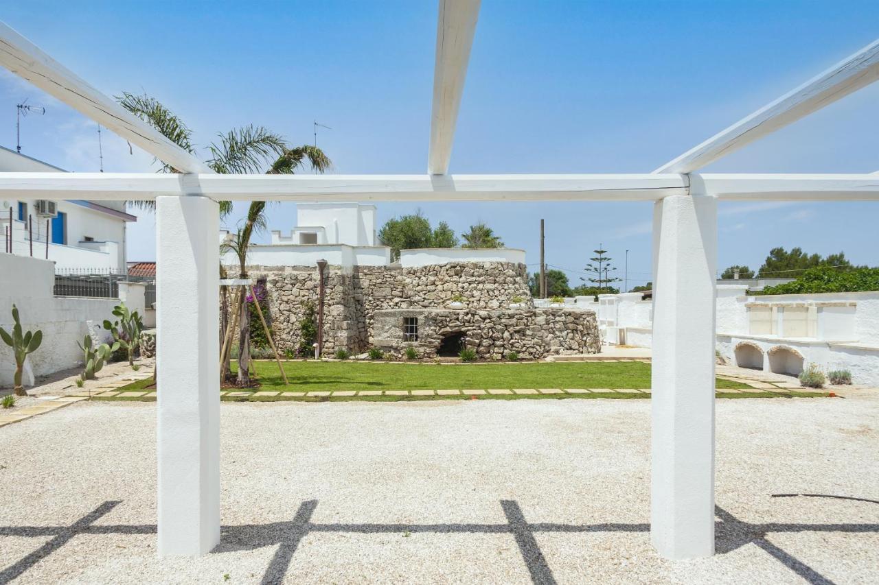 Trullo E Appartamenti Al Mare Torre San Giovanni Ugento Exterior foto